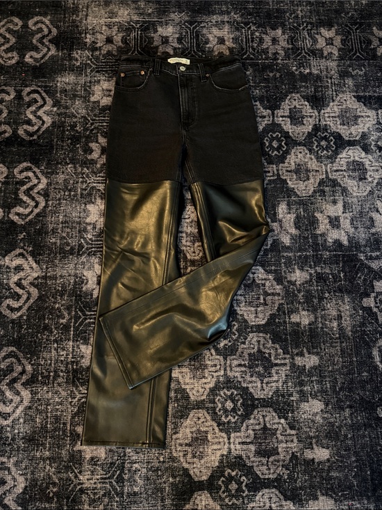 Abercrombie & Fitch Denim - Abercrombie & Fitch Straight-Leg Jeans x Faux Leather